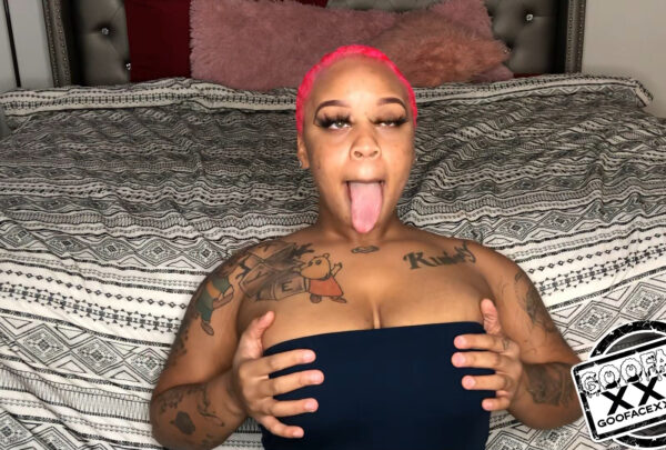 PINKY GIVES GOOD BRAIN EBONY MILF GETS SLUTTED 🔥